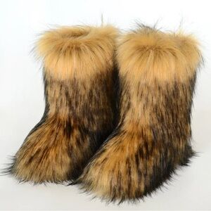 Faux Fur Short Boots – Plush Winter Fashion Boots